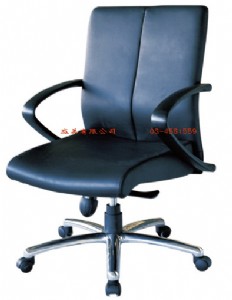 2-9辦公椅W62xD57xH95~102cm